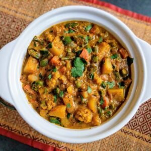 Mixed veg gravy